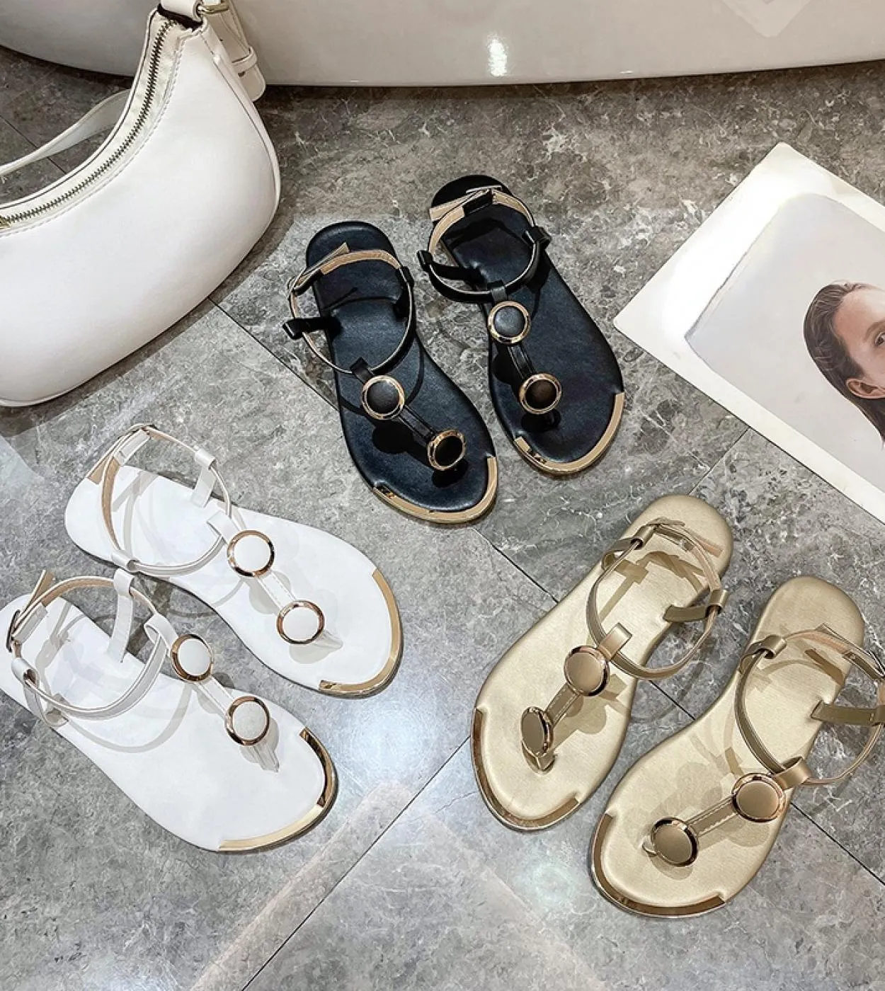 2022 Moda Gladiatore Sandali Delle Donne Tacco Basso Fibbia Scarpe Infradito Signore Boho Estate Scarpe Da Spiaggia Sandali dell