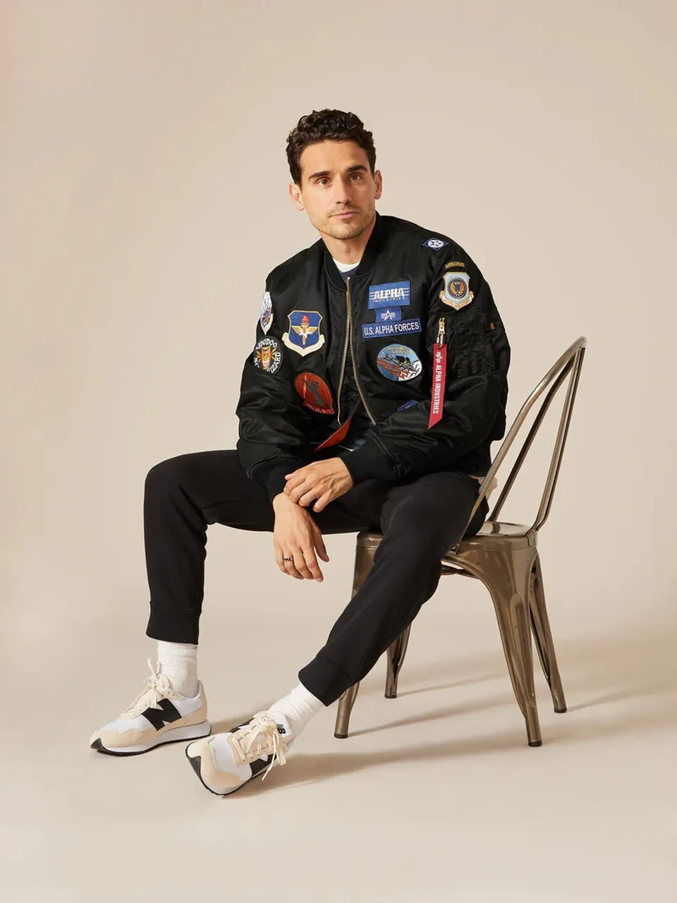 Giubbotto bomber Alpha Industries Ma-1 Squadron nero