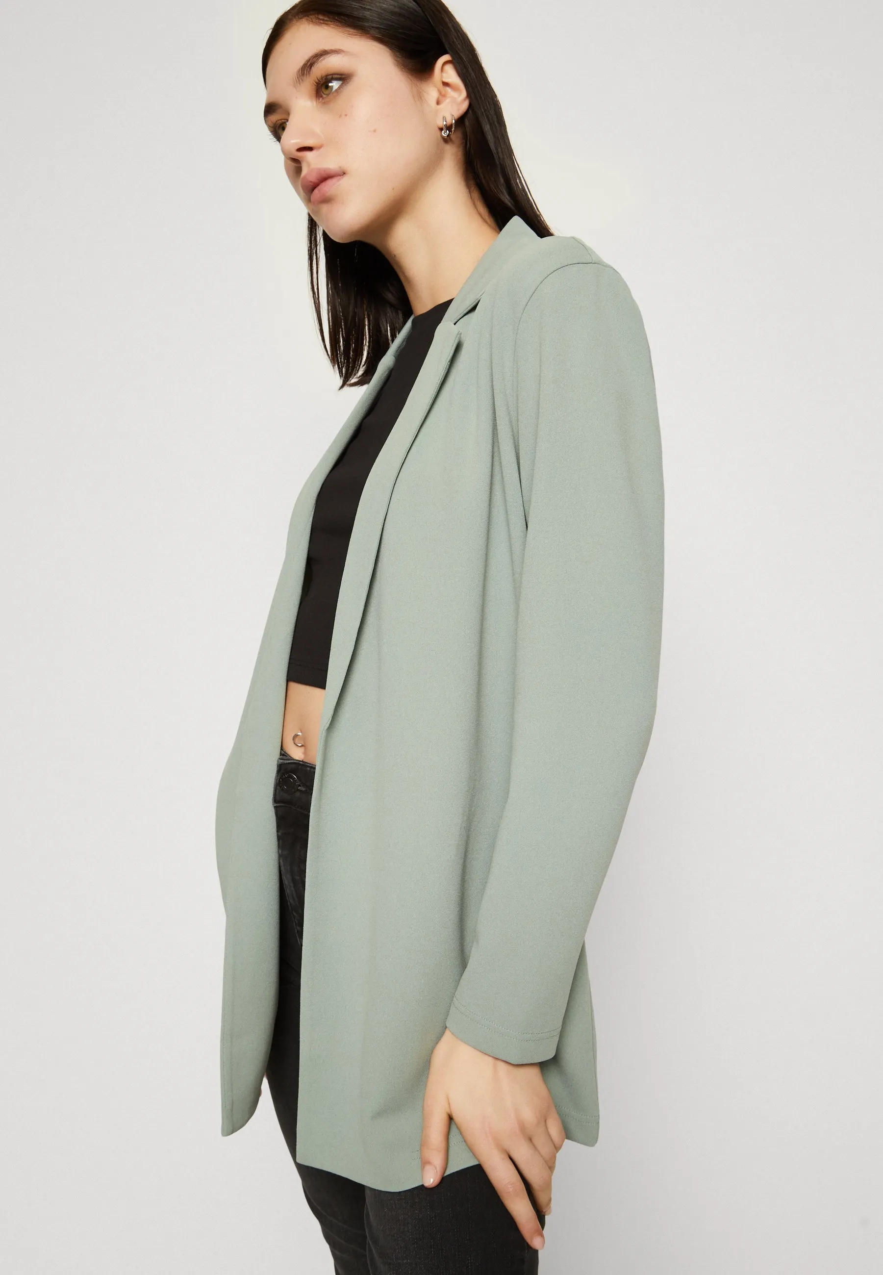 JDYGEGGO TREATS - Cappotto corto