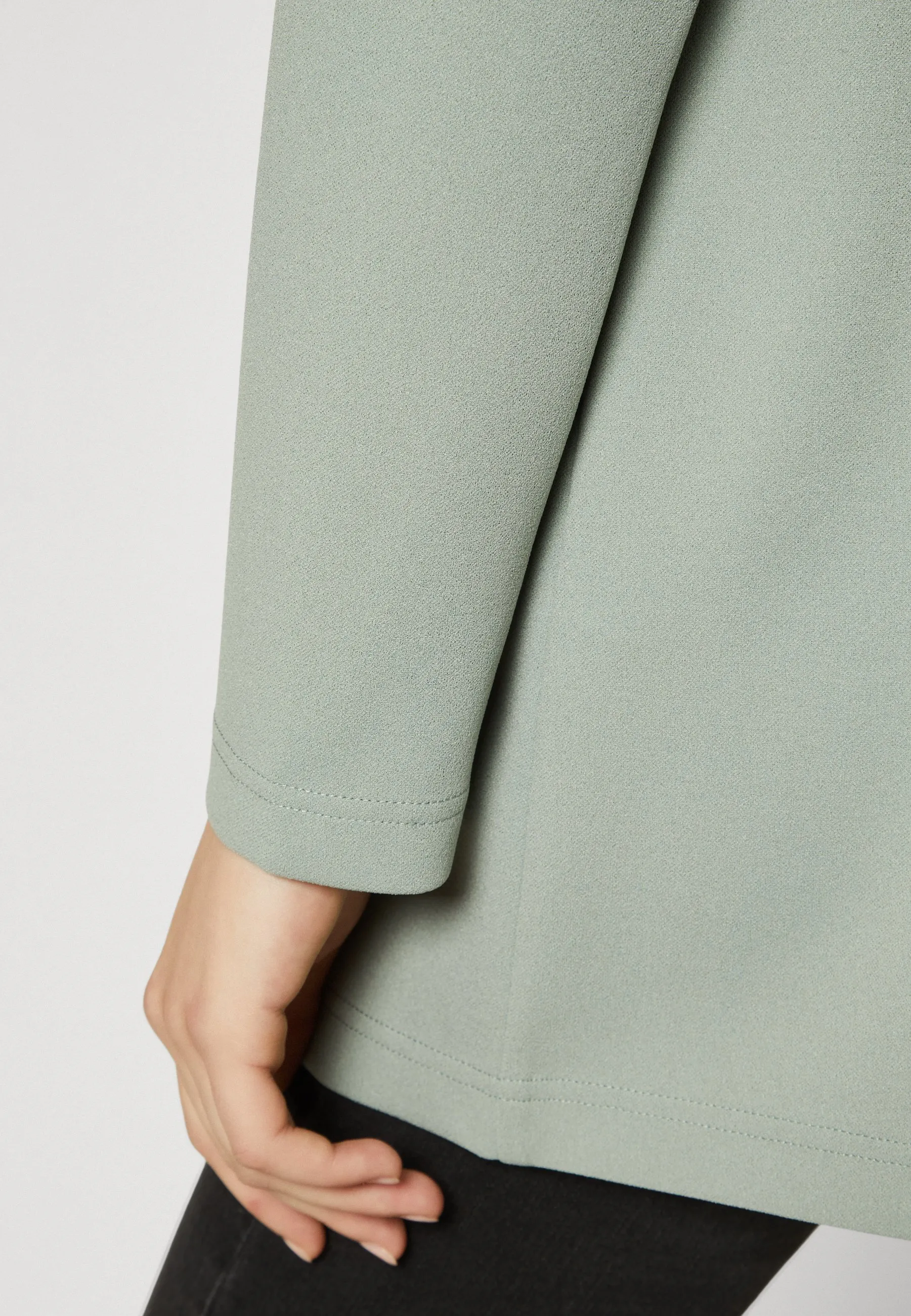 JDYGEGGO TREATS - Cappotto corto
