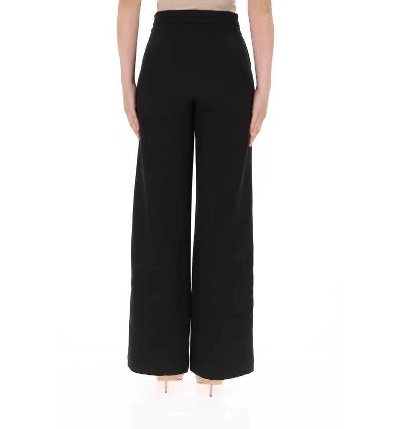 Pantalone a palazzo
