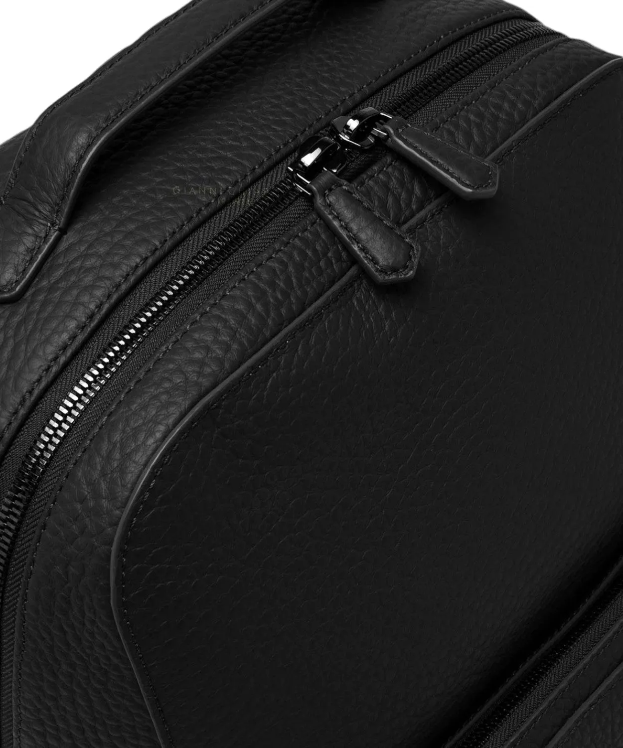 Zaino in Pelle Martellata Design Minimal